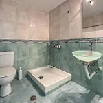 Σπίτι διακοπών 2 Bedroom Lovely In Καλαμάτα
