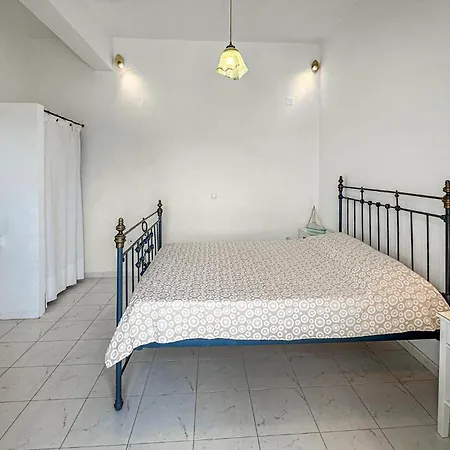 2 Bedroom Lovely In Σπίτι διακοπών