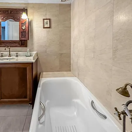 2 Bedroom Lovely In Vakantiehuis *