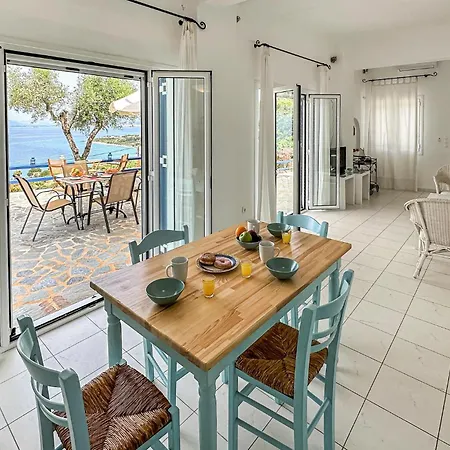 2 Bedroom Lovely In