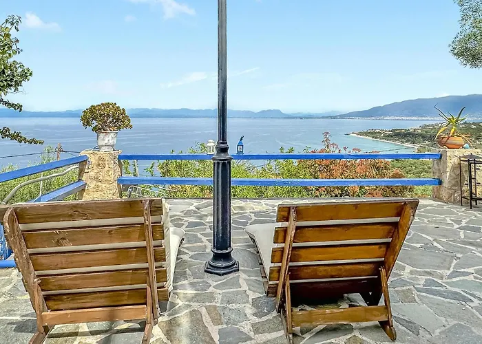 Casa de Férias 2 Bedroom Lovely In Verga Kalamata