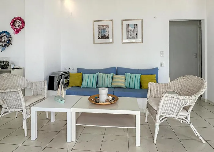 2 Bedroom Lovely In Verga Kalamata