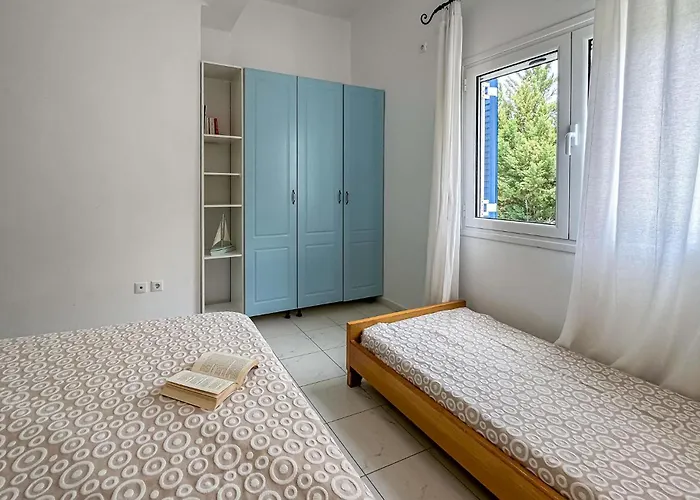 Semesterbostad 2 Bedroom Lovely In Verga Kalamata