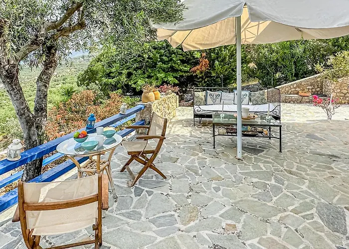 2 Bedroom Lovely In * Verga Kalamata